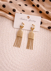 Earrings Guide — Find the Right Pair for Every Face Shape and Occasion