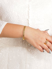 Saanvi Unique Bangles