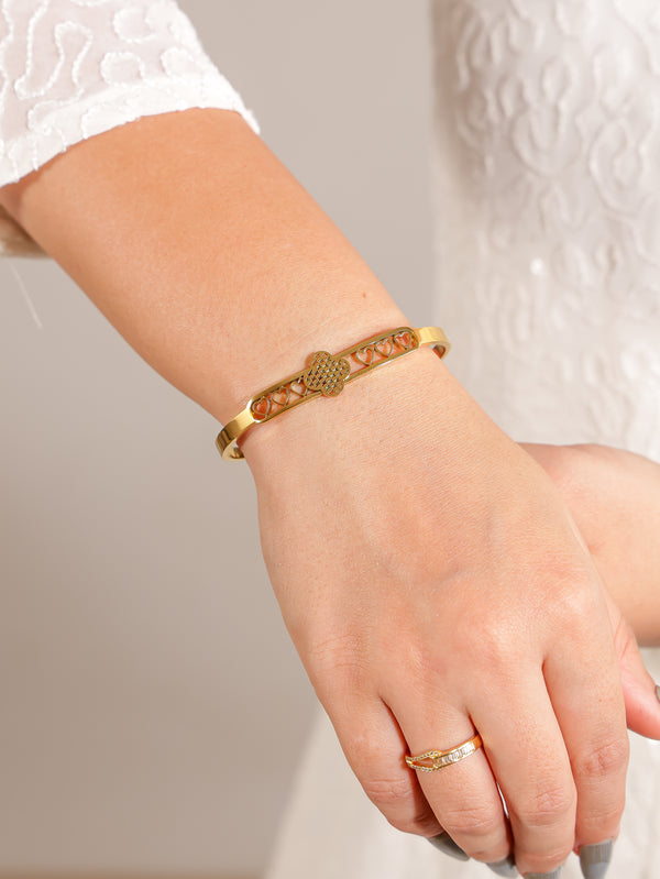 Prisha Unique Bangles